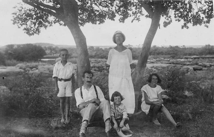 Giovanni Jr and family at Craighall Web.jpg