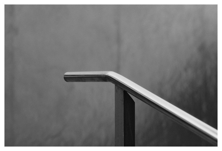 Single rail
