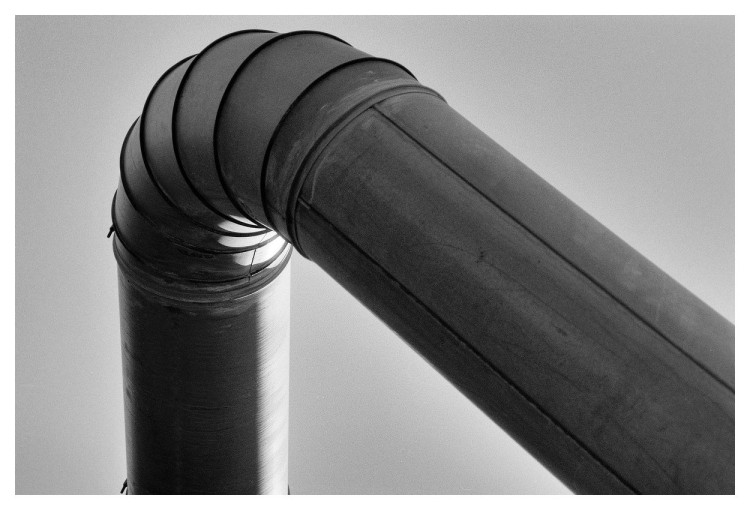 Big breather pipe