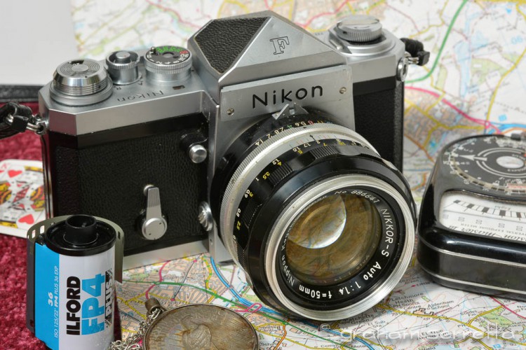 D71_2098_Web.jpg (184.97 KiB) Viewed 116443 times Nikon F Plain Prism with 50mm f1.4 Nikkor S
